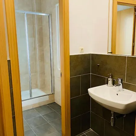 Super Balmes Apartmán *
