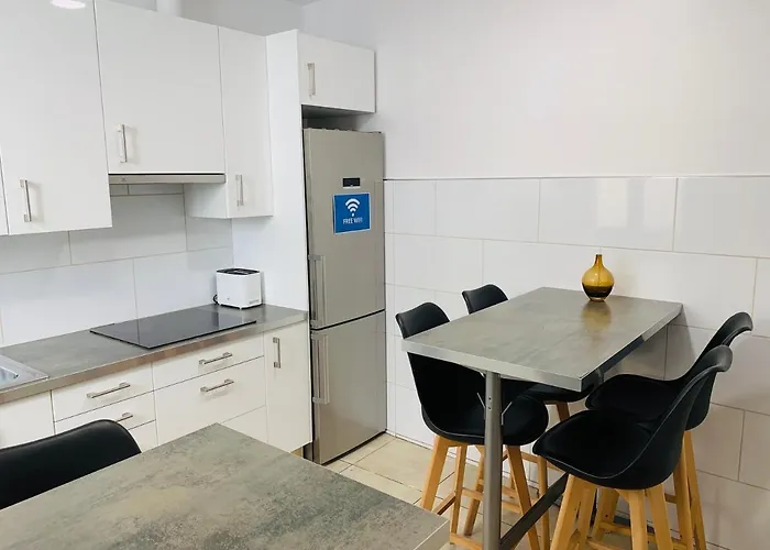 Super Balmes Apartamento *