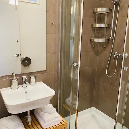 Super Balmes Апартаменты